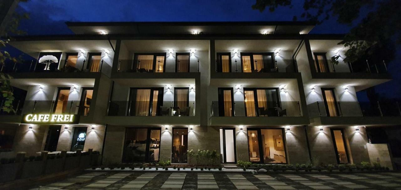 Baobab Suites Siofok Exterior photo